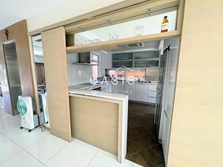 Wong Chuk Hang - Manly Villa 04
