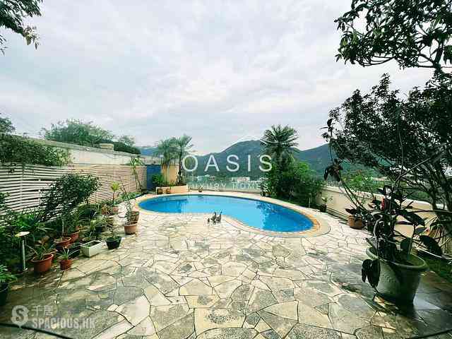 Wong Chuk Hang - Manly Villa 13