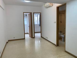 Wan Chai - Kam Tak Mansion 03