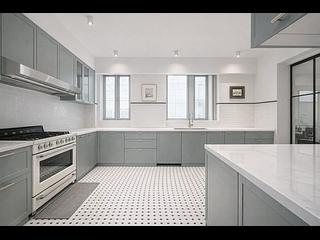 Chung Hom Kok - 8-14, Cape Road 02