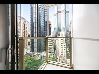Central - One Central Place 14