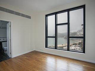 Repulse Bay - Helene Tower 05