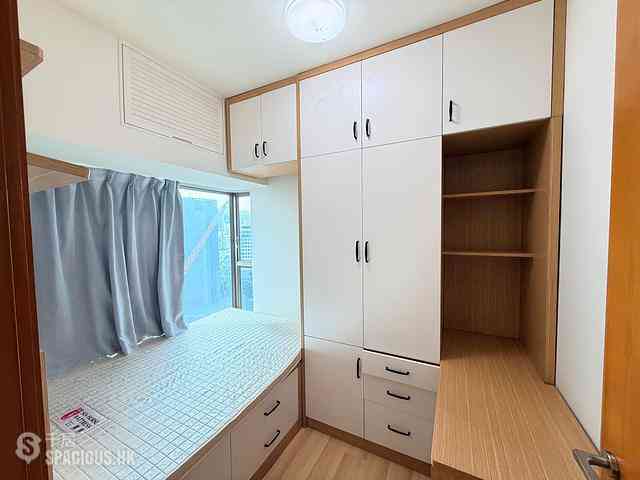 Wan Chai - The Zenith 10