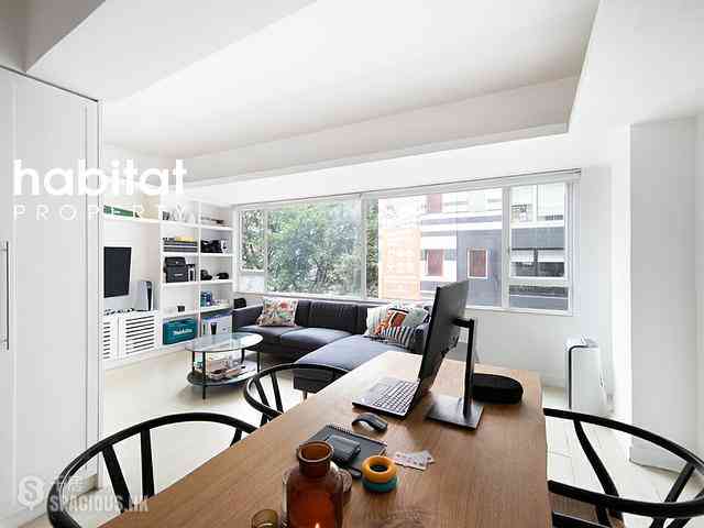 Soho - 122, Hollywood Road 01