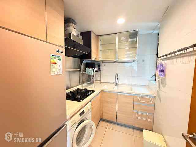 Wan Chai - The Zenith 13