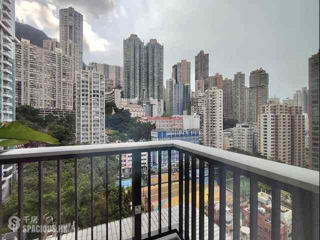 Sheung Wan - 42, Tung St. 03