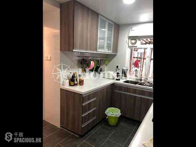 Braemar Hill - Hanking Court 04