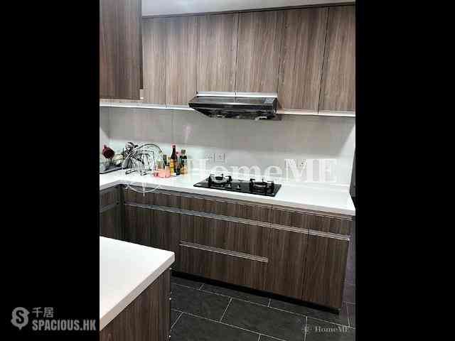Braemar Hill - Hanking Court 05