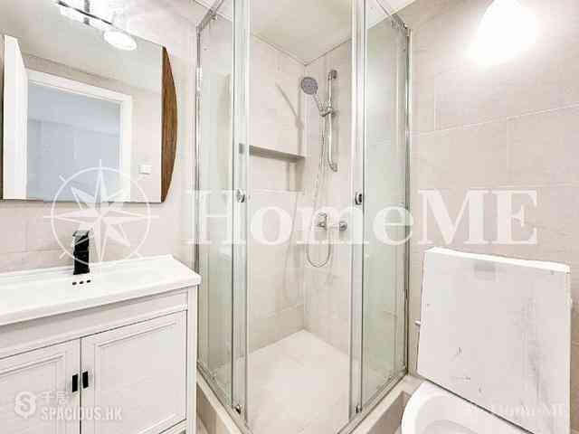 Causeway Bay - Hoi Deen Court 04
