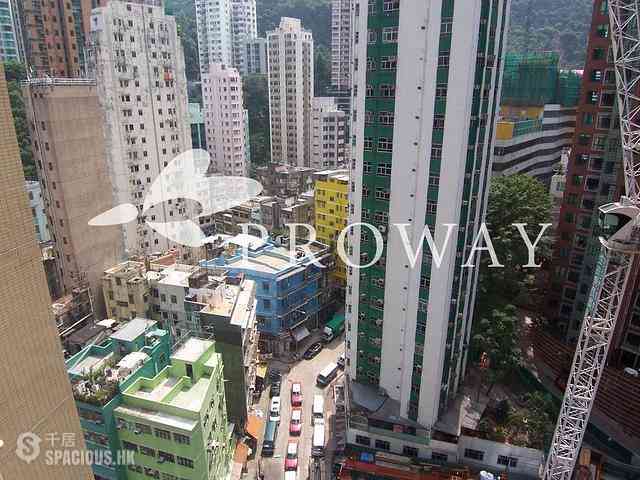 Wan Chai - The Zenith 01