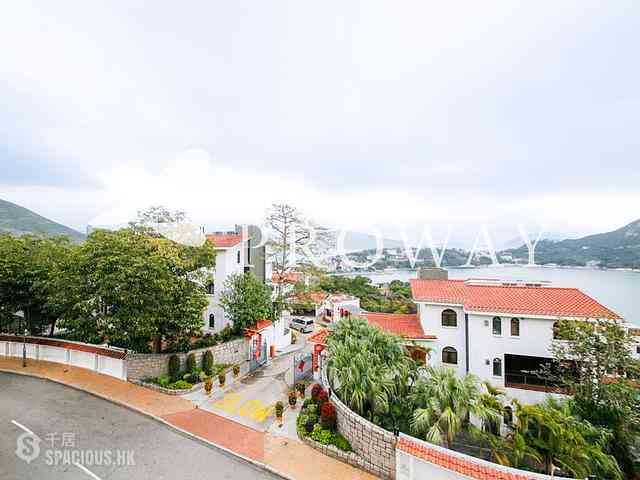 Chung Hom Kok - Hillgrove 01