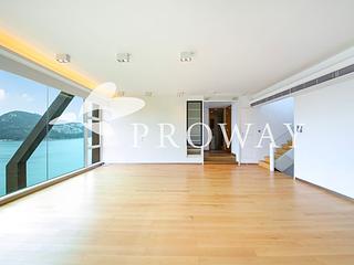 Chung Hom Kok - Cypresswaver Villas 03