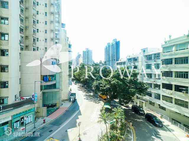 Sai Ying Pun - Centre Place 02