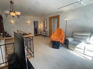 Mid Levels West - Park View Court 03