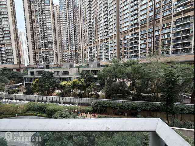 Tung Chung - Century Link 10