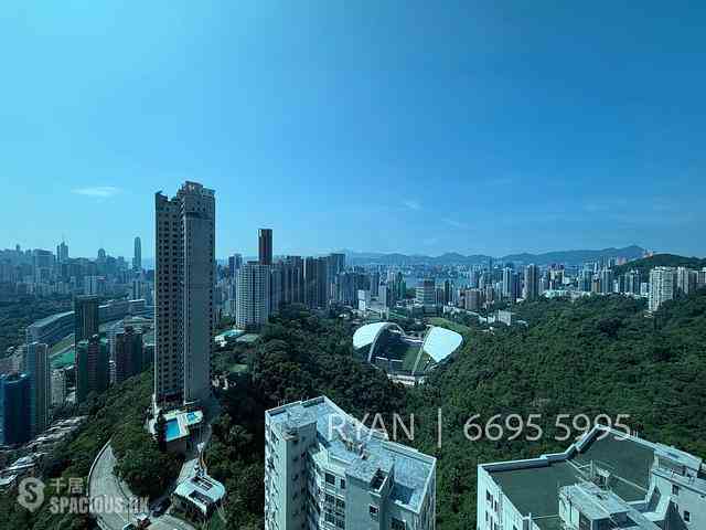 Happy Valley - The Colonnade 05
