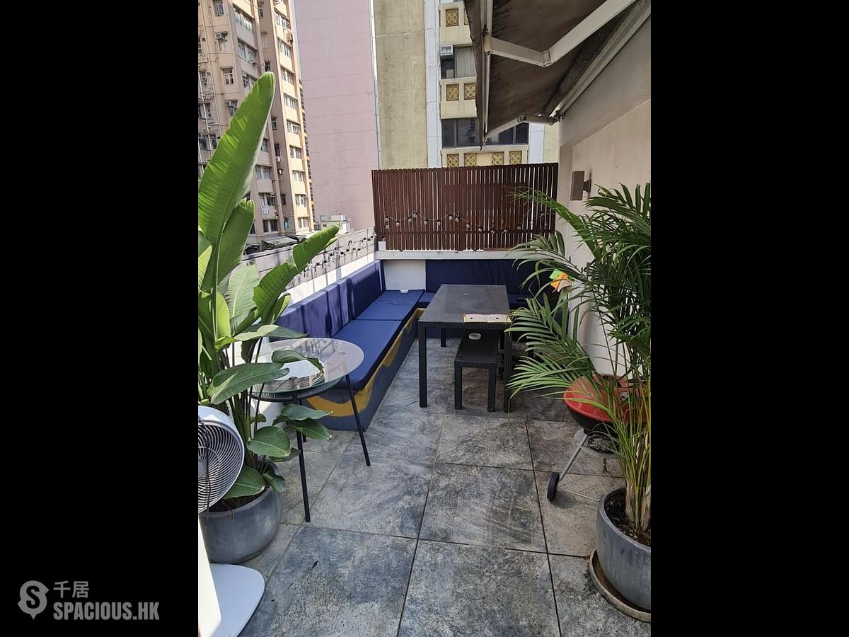 Sheung Wan - Tai Shing Building 01