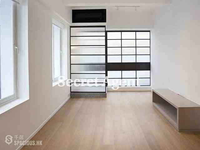 Poho - 41, Square Street 01