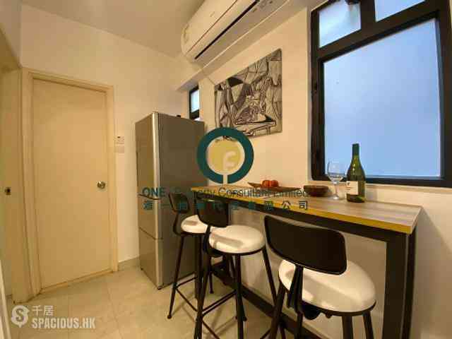 Sai Ying Pun - Wah Lee Building 06