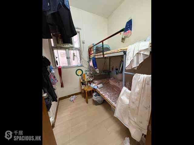 Sai Ying Pun - Chung Ah Building 06