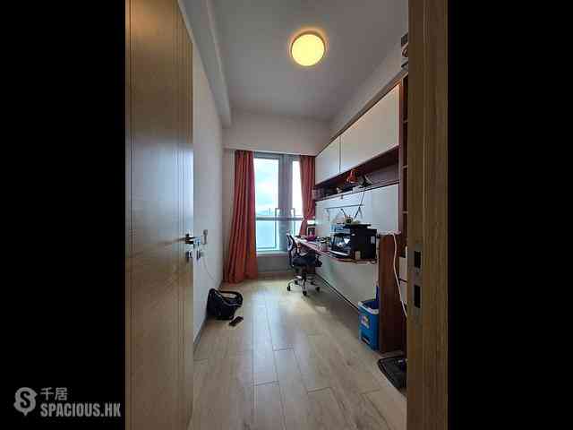 Tsing Lung Tau - L'Aquatique Block 1 02