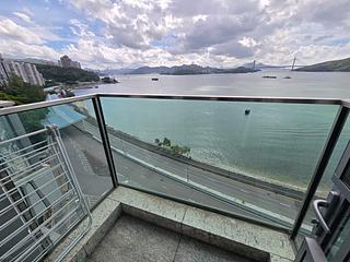 Tsing Lung Tau - L'Aquatique Block 1 04