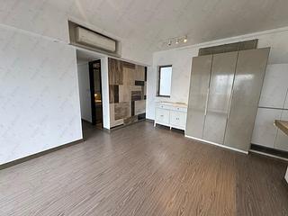Sai Ying Pun - Island Crest Block 1 03