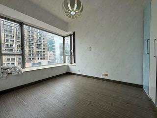 Sai Ying Pun - Island Crest Block 1 09