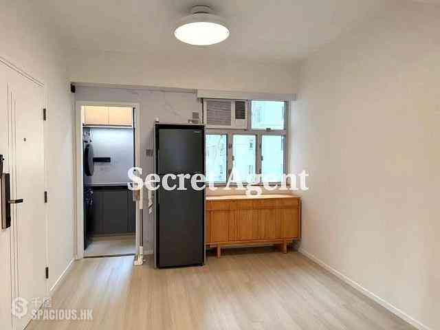 Soho - Sunrise House 03
