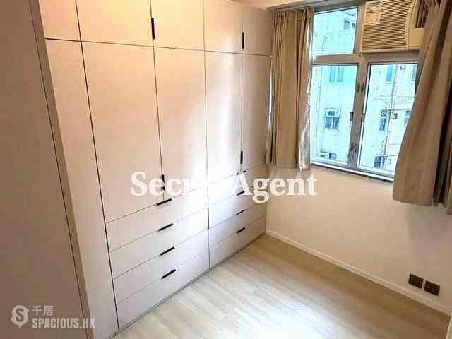 Soho - Sunrise House 06