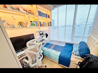 Tseung Kwan O - Monterey 07