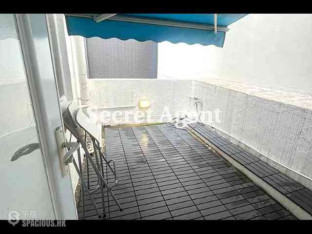 Soho - Winning House 02