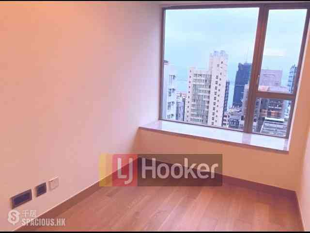 Sai Ying Pun - The Nova 04