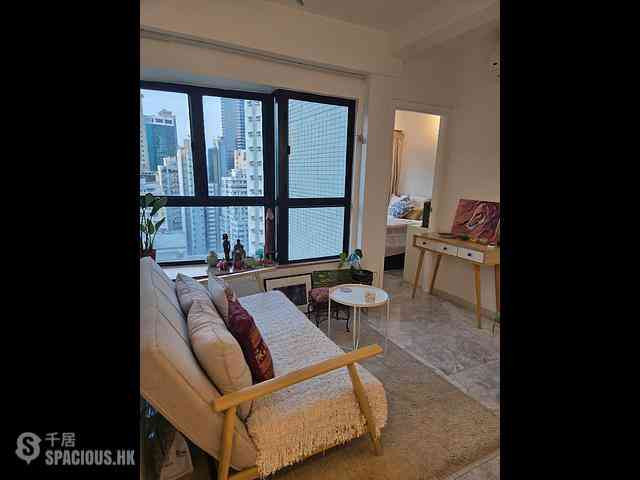 Sheung Wan - The Bellevue Place 09