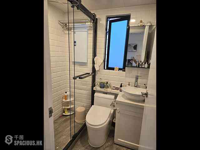 Sheung Wan - The Bellevue Place 05