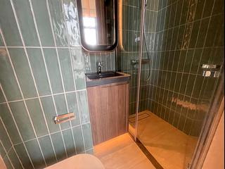 Tai Kok Tsui - Square Mile Phase 5 Gateway · Square Mile 02
