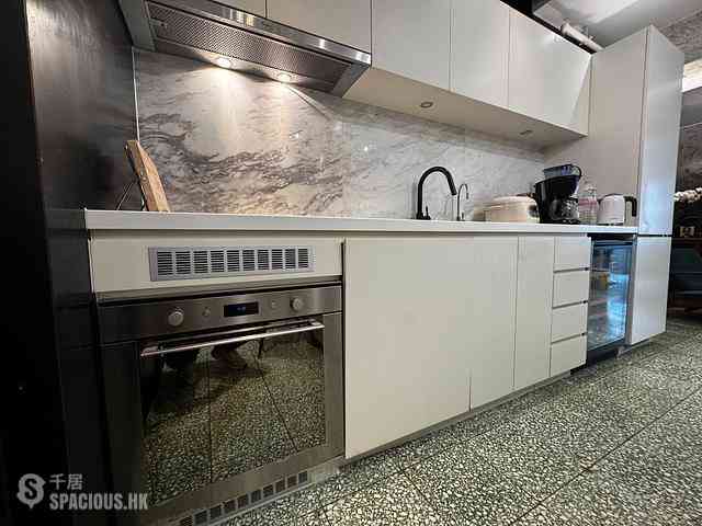 Sheung Wan - Central House 07