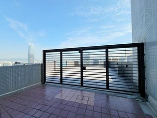 Mid Levels Central - The Grand Panorama 12