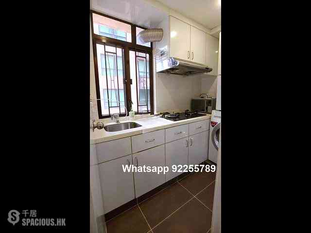 Sheung Wan - Mandarin Building (J Plus) 05