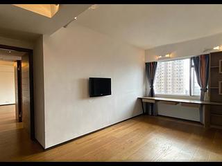 Mid Levels West - Realty Gardens Venice Court (Block 3) Venice Court 13