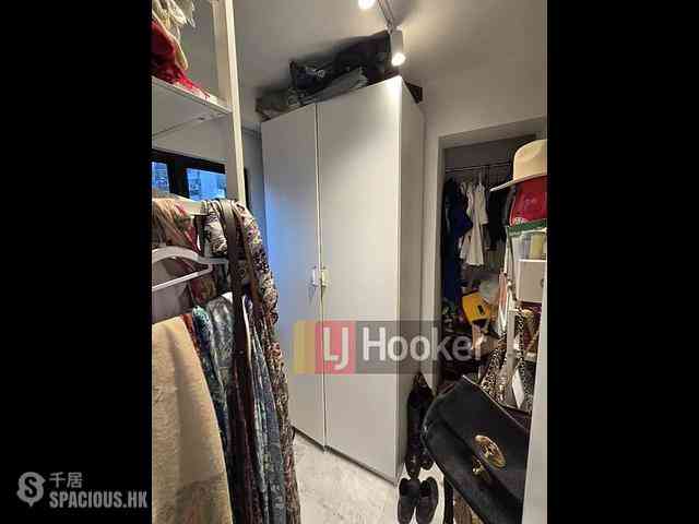 Sheung Wan - The Bellevue Place 06