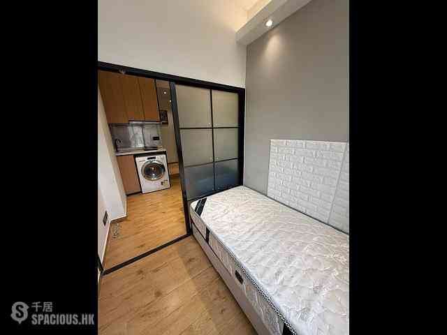 Tsim Sha Tsui - Comfort Building 02