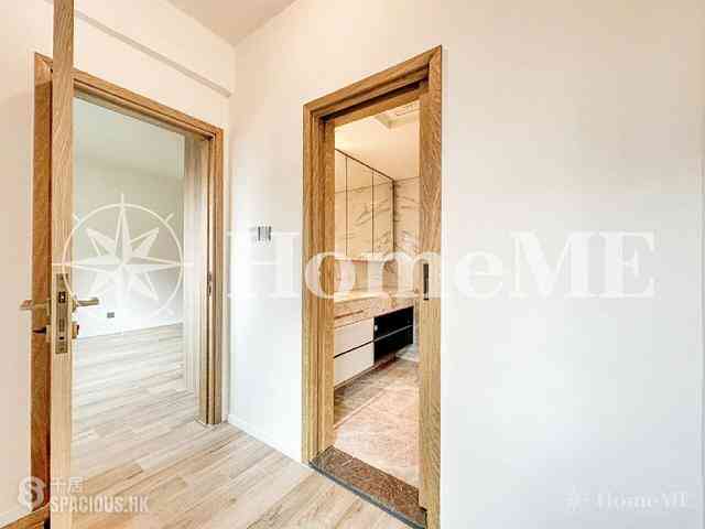 Mid Levels Central - St. Joan Court 04