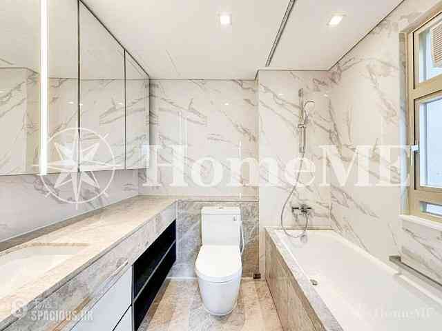 Mid Levels Central - St. Joan Court 05