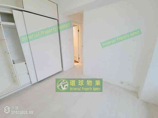 Kennedy Town - The Merton 16