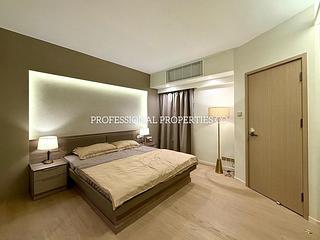 Mid Levels Central - Elegant Terrace 06