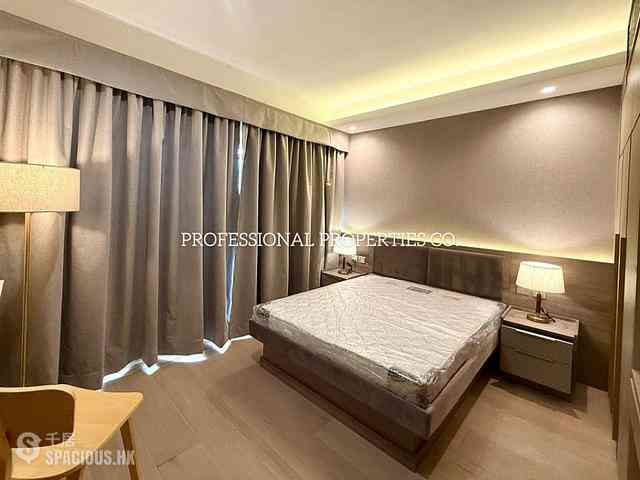 Mid Levels Central - Elegant Terrace 08