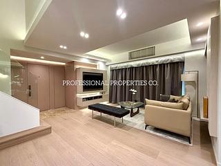Mid Levels Central - Elegant Terrace 10
