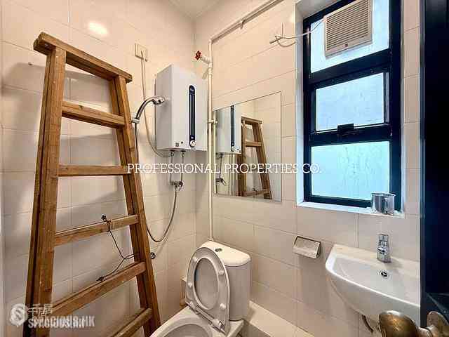 Mid Levels Central - Elegant Terrace 11