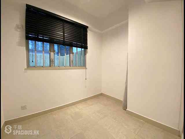 Sai Ying Pun - Wah Lee Building 10